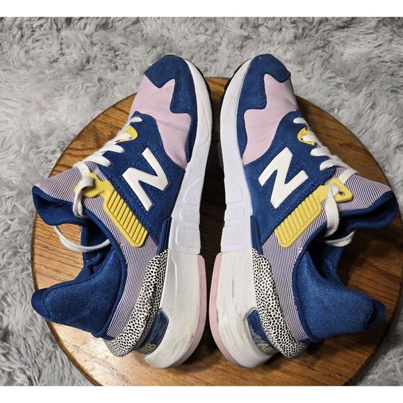 New Balence 997 Abzorb Motion Control  Womans Shoe Size 9 Blue/Pink/Animal Print - Picture 5 of 11